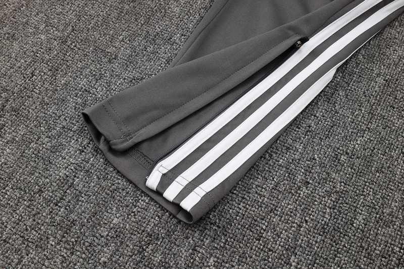 24/25 Real Madrid Grey Long-sleeved half-pull training kit Football team kit
