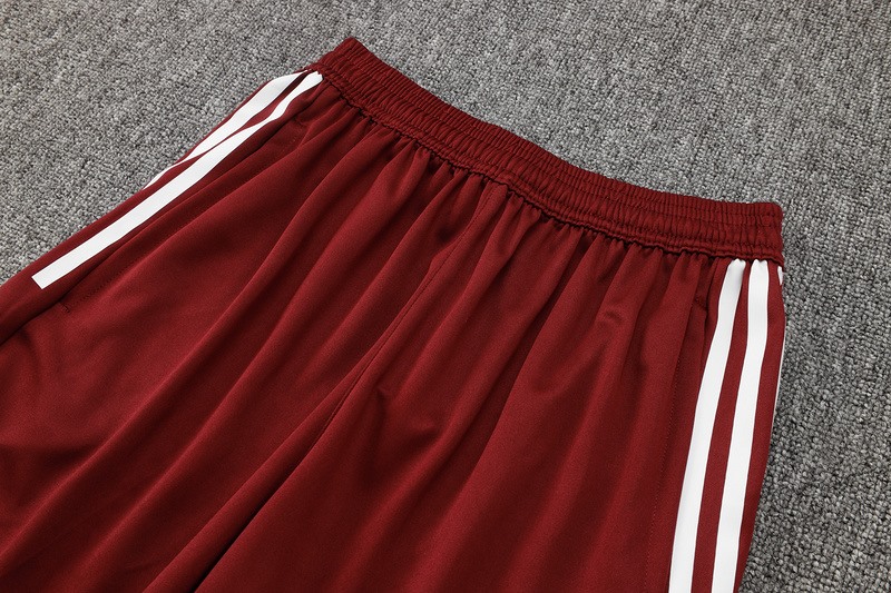 24/25 Internacional Red Training Set Shirt and Shorts