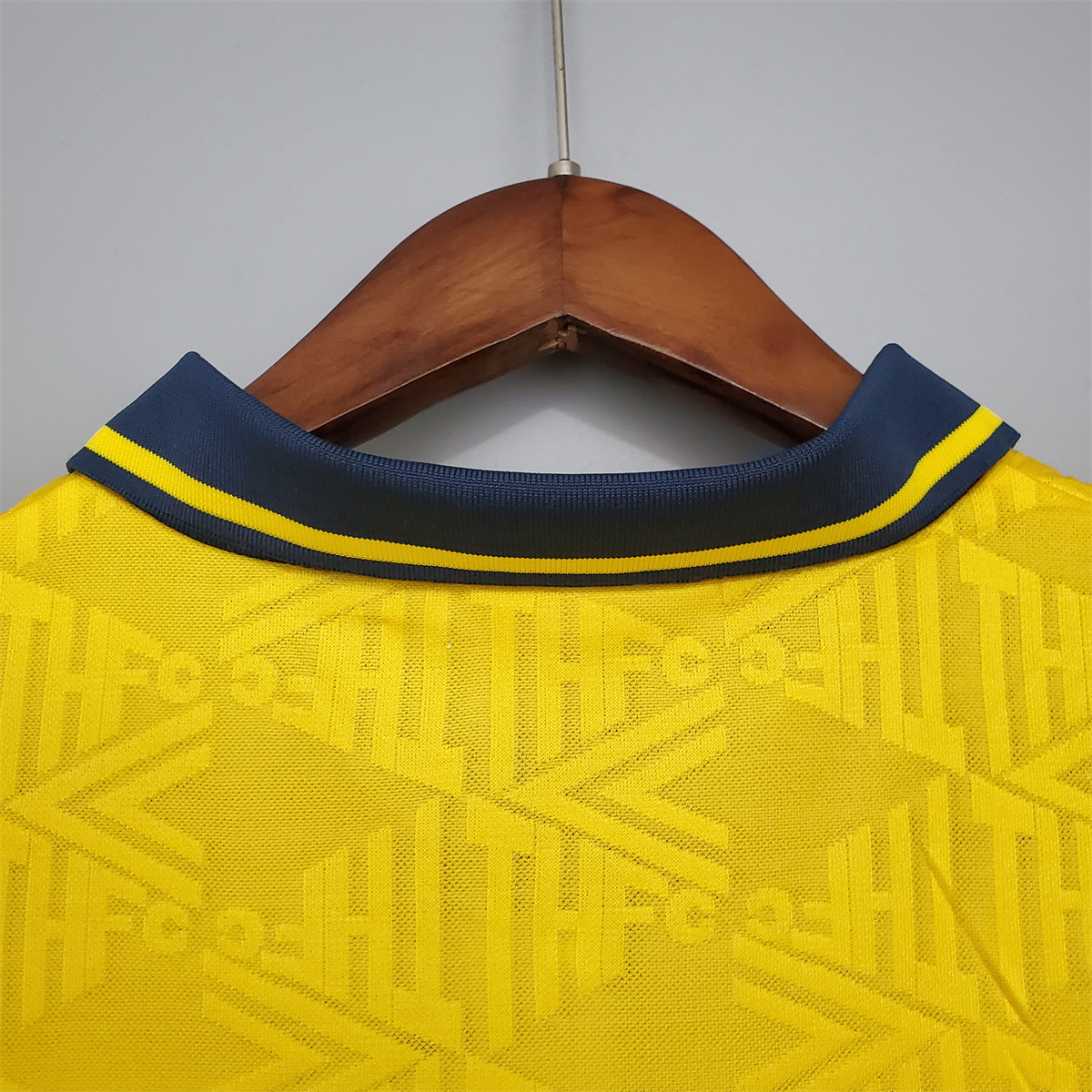 Retro Tottenham 92/94 Away Yellow jersey Fan Version