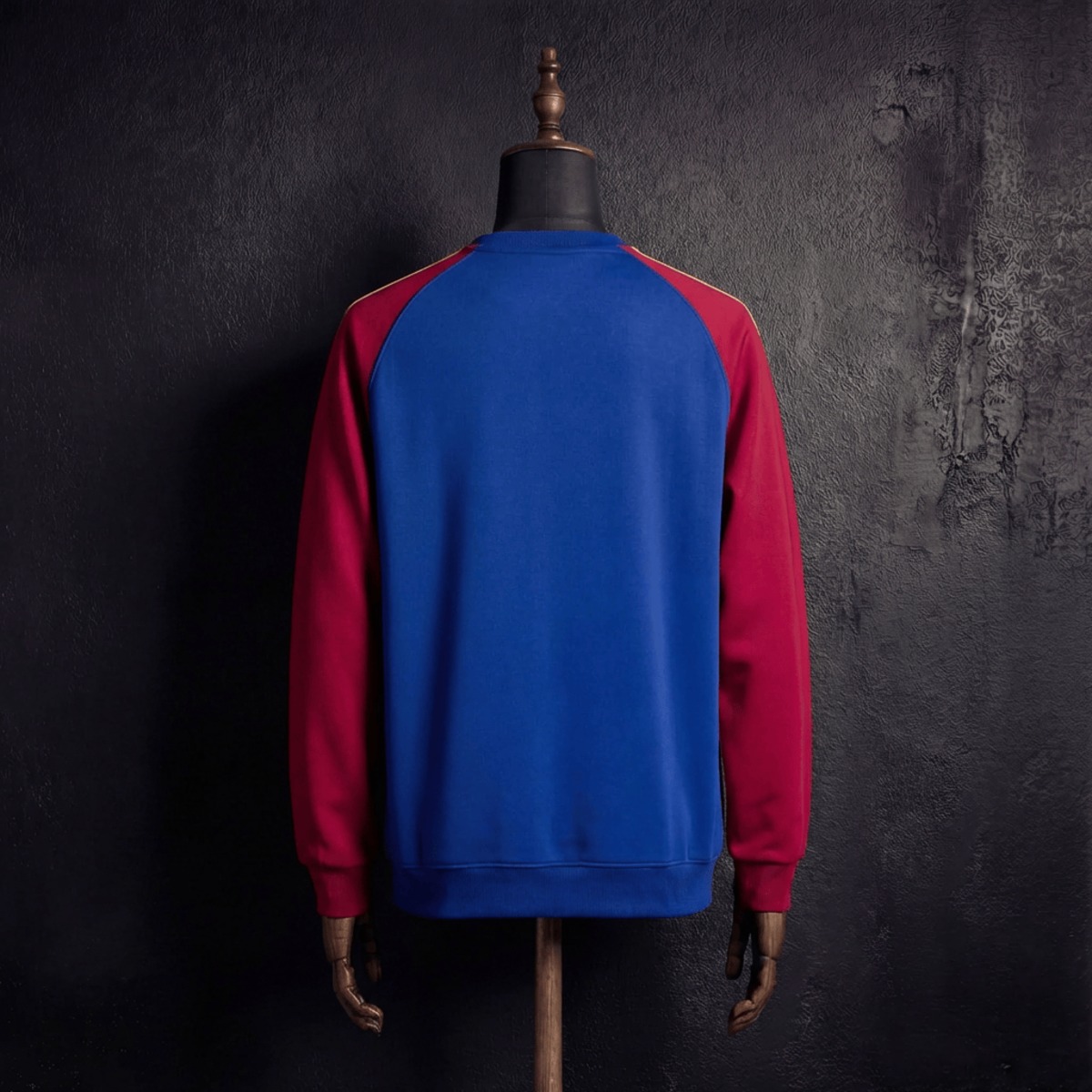 2025/26 Barcelona Long Sleeve Blue Sweatshirt