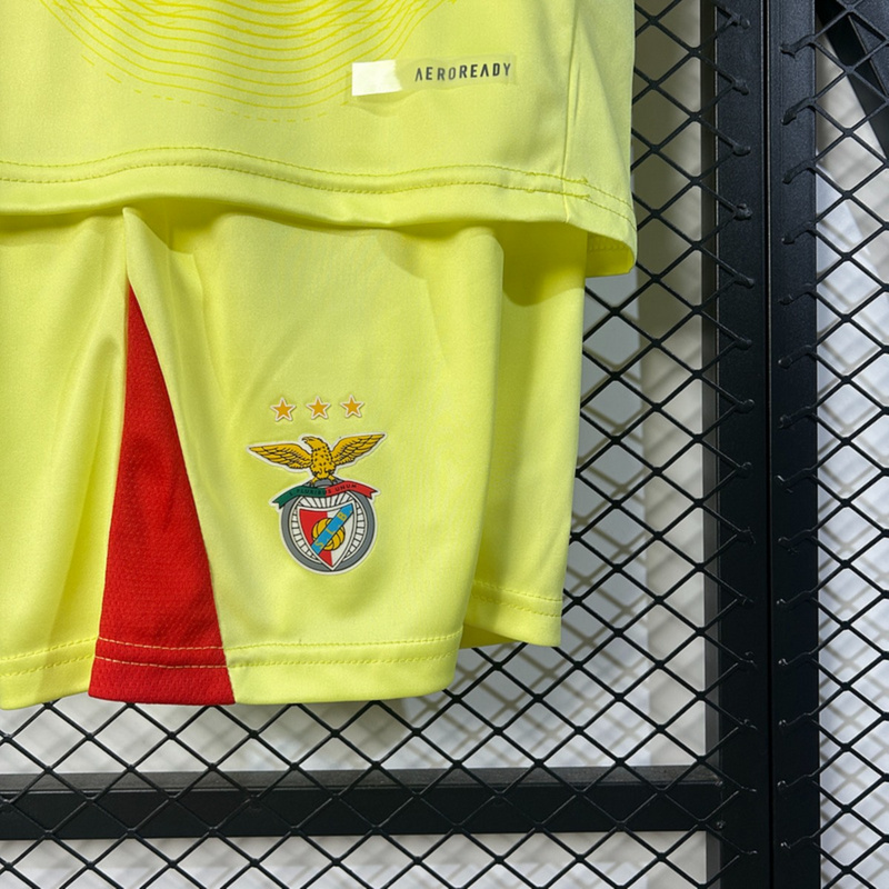 2025/26 Benfica Goalkeeper Yellow jersey kids Kits size: 16-28