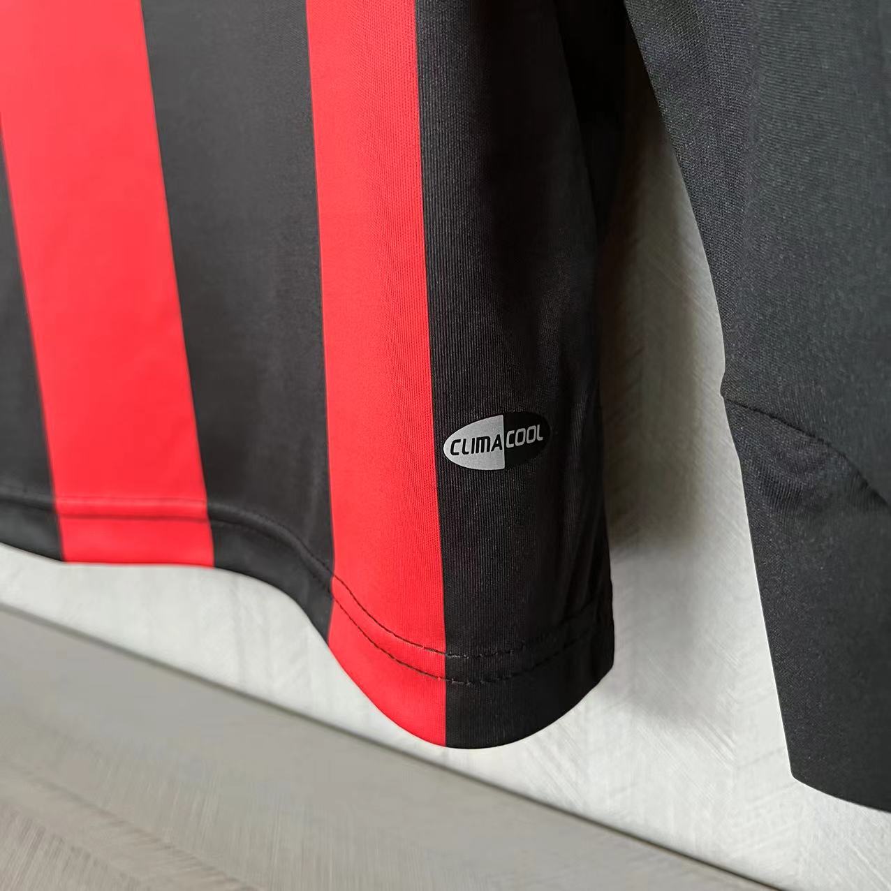 Retro AC Milan 08/09 Long Sleeve Home jersey Fan Version