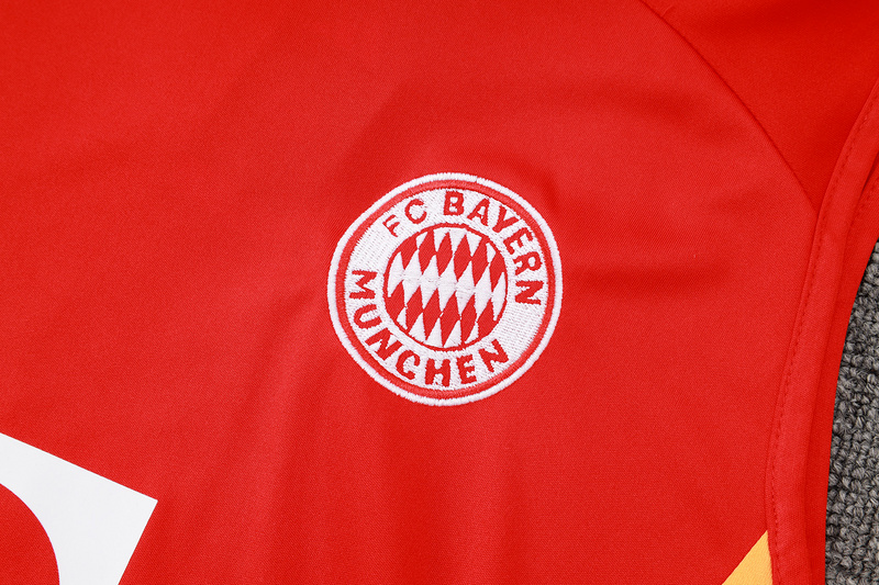 24/25 Bayern Munich Red Training Set Shirt and Shorts