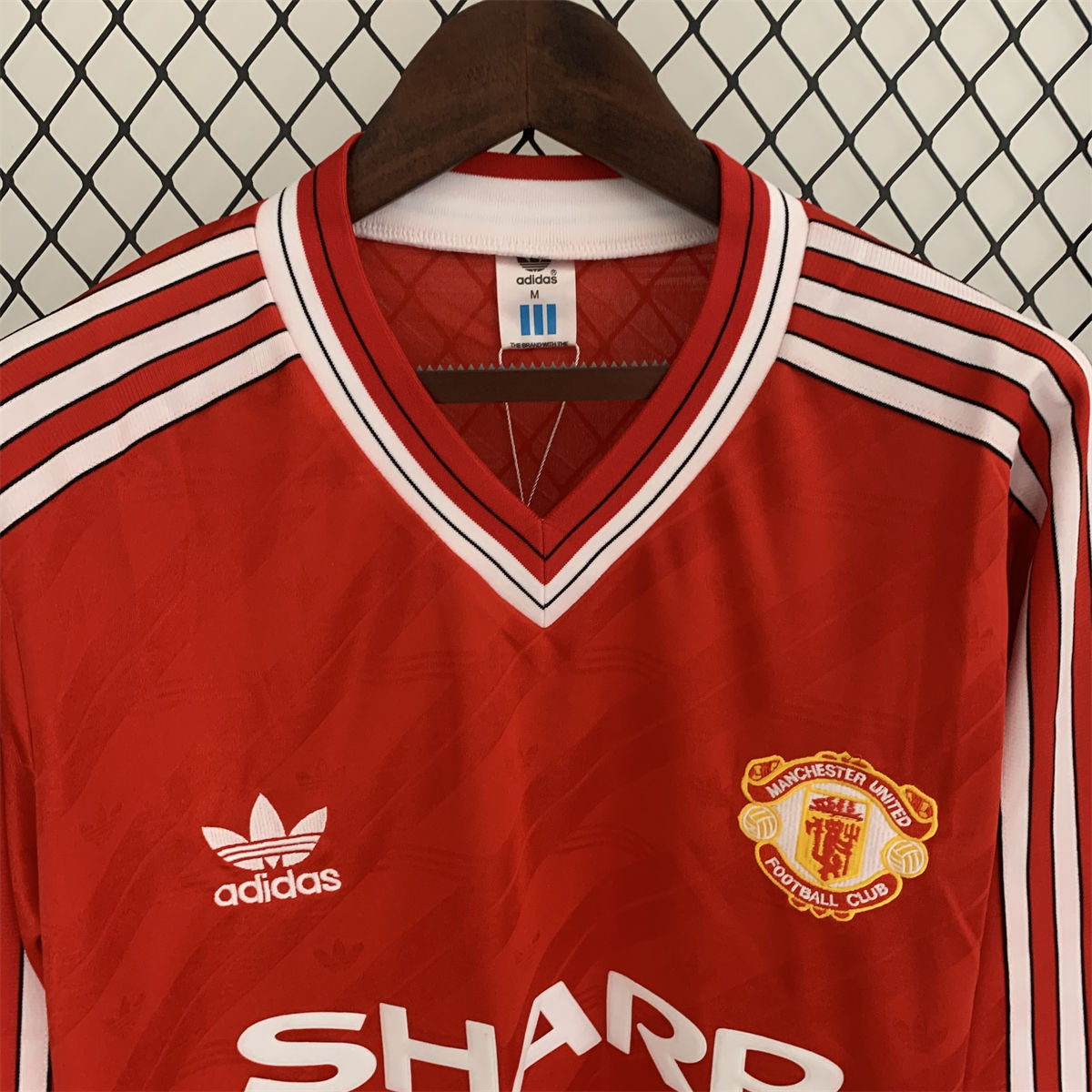 Retro Manchester United 86/88 long sleeve home jersey Fan Version