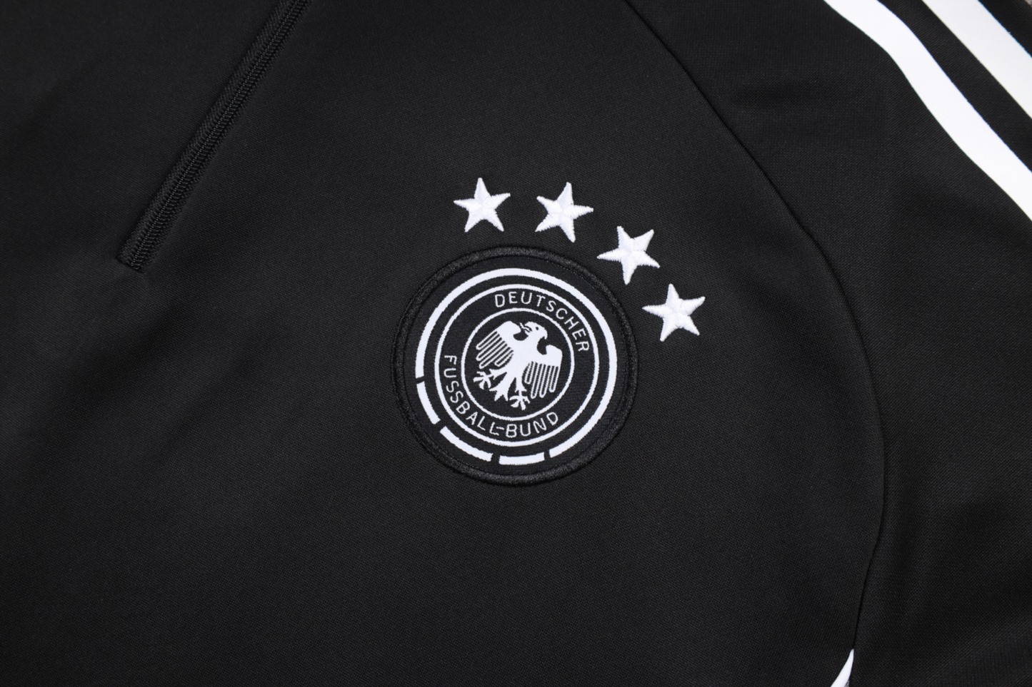 2025/26 Germany Black Long-sleeved half-pull training kit Football team kit