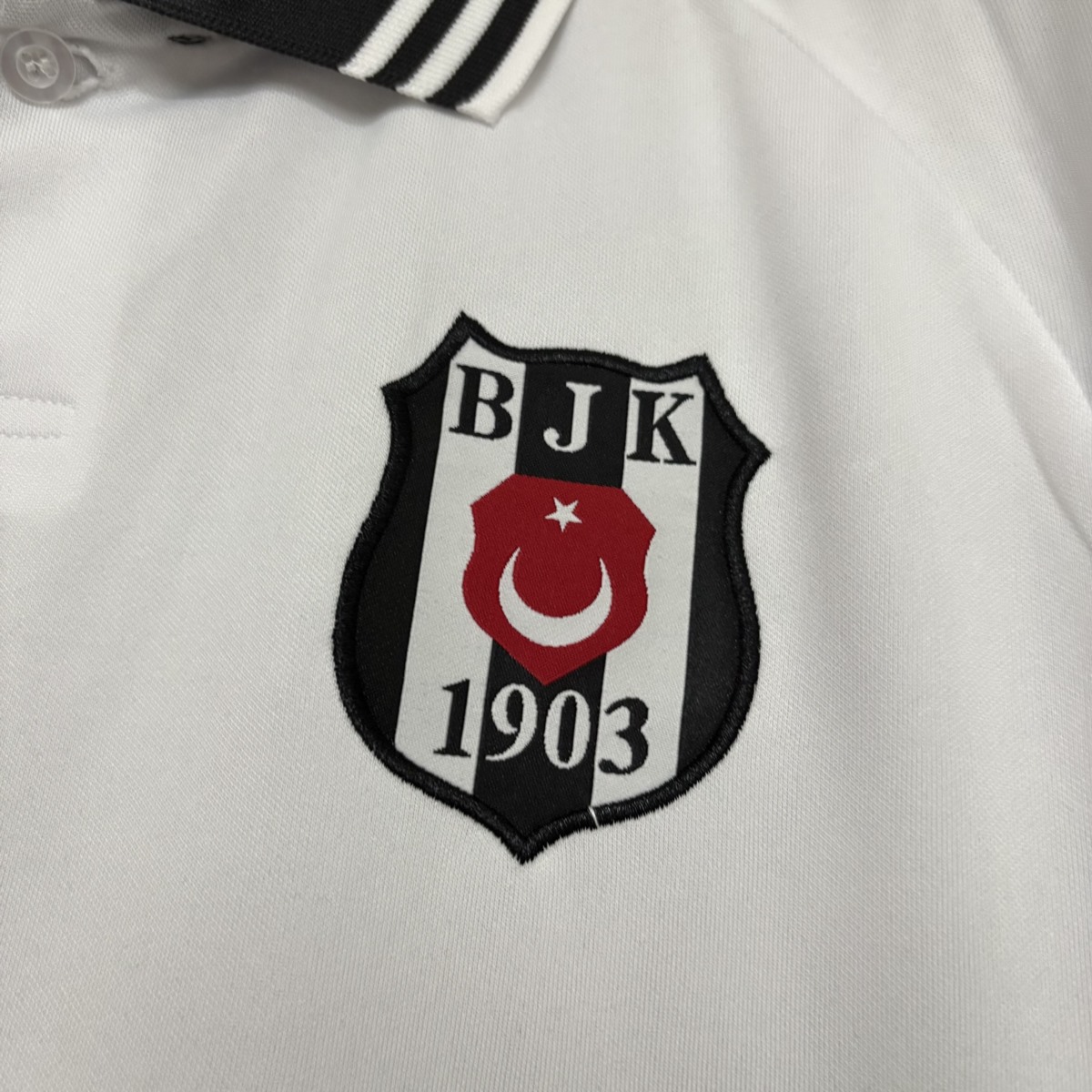 Retro Besiktas 1996/97 Home Jersey Fan version