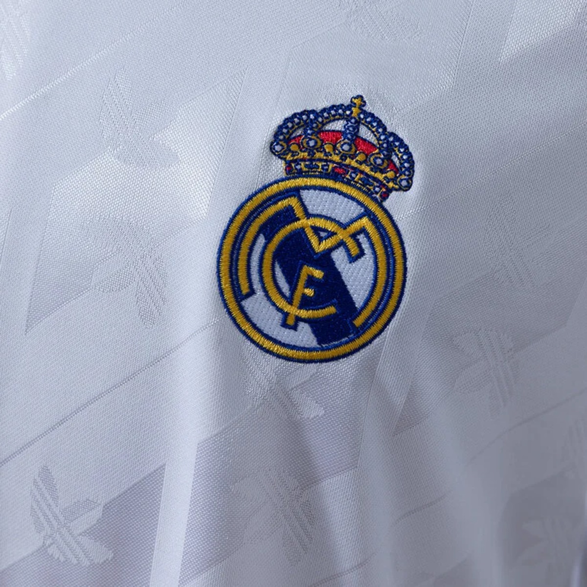 2026 Real Madrid Vintage Style Jersey Fan Version