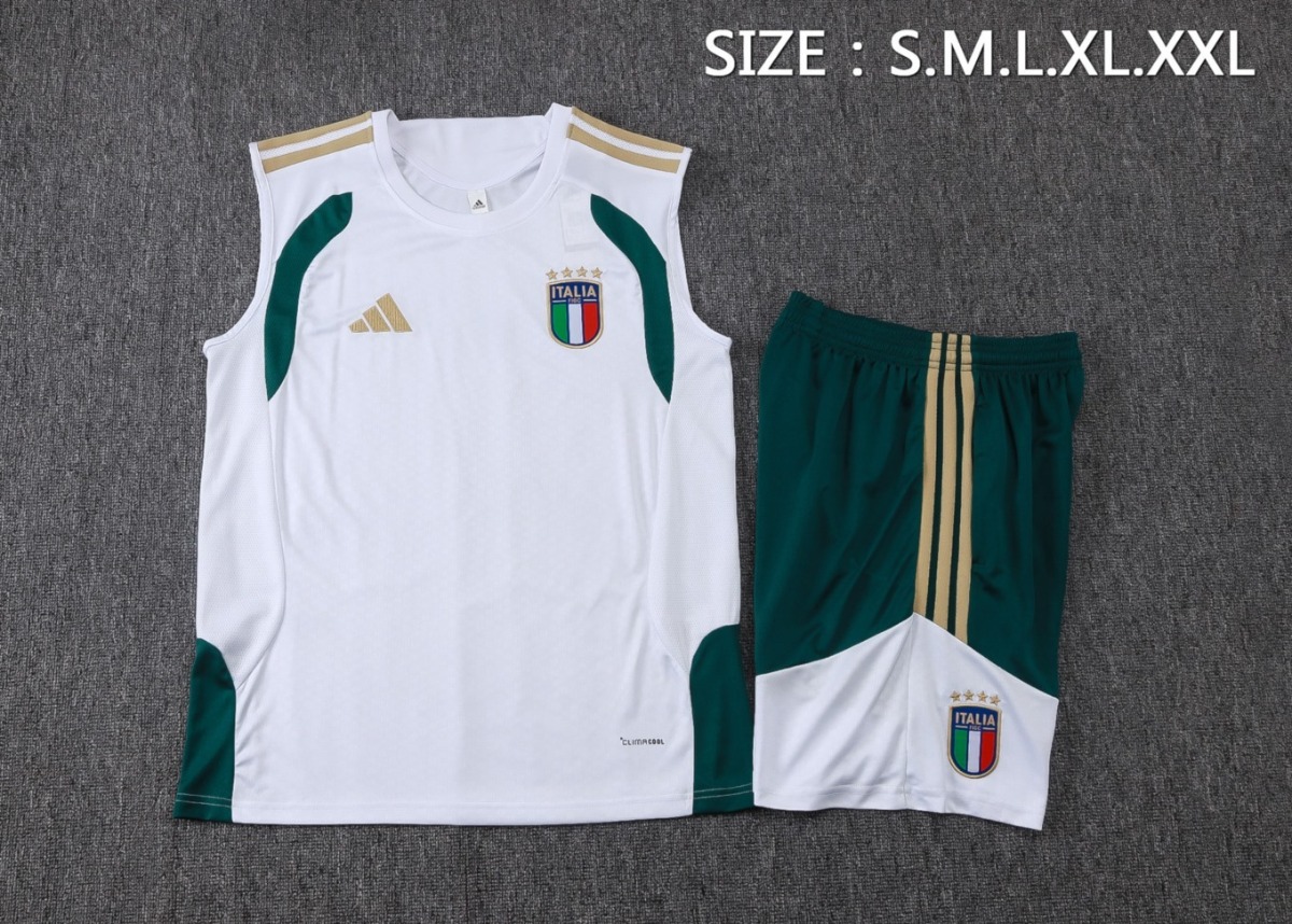 2026 Italy White Training Set Shirt and Shorts