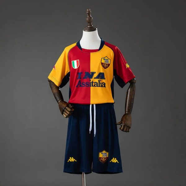 Retro Roma 2001/02 Home Kid Kits