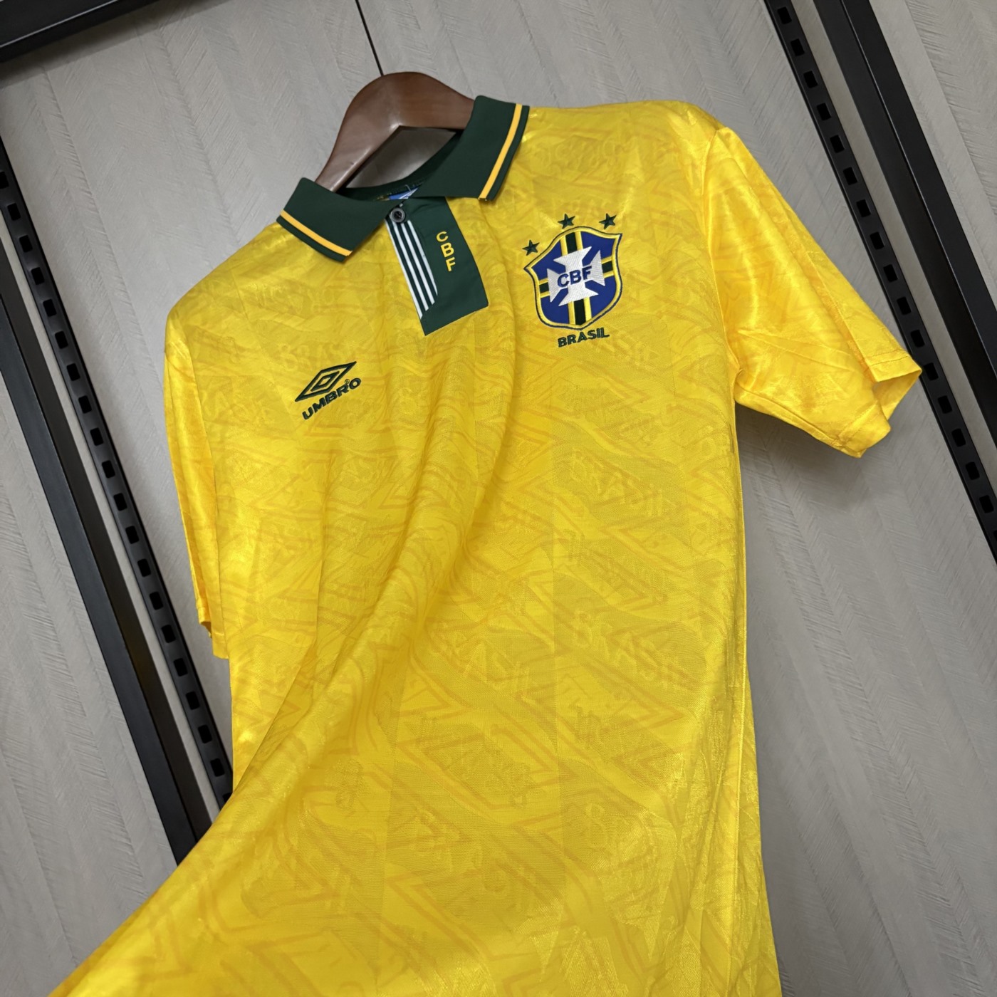 Retro 1991/93 Brazil home jersey Fan Version