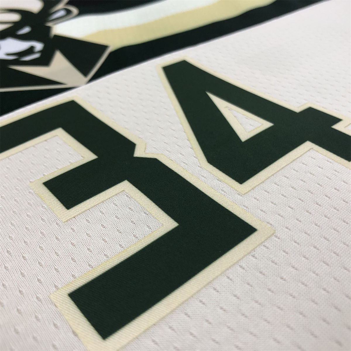 NBA Milwaukee Bucks V-Neck Beige jersey ANTETOKOUNMPO#34 S-XXL