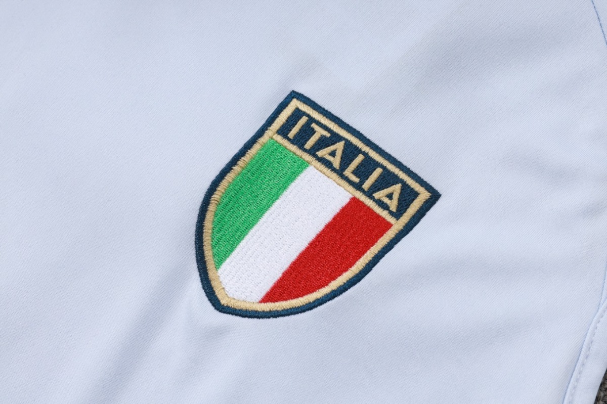 2026 Italy Light blue Training Set Shirt and Shorts