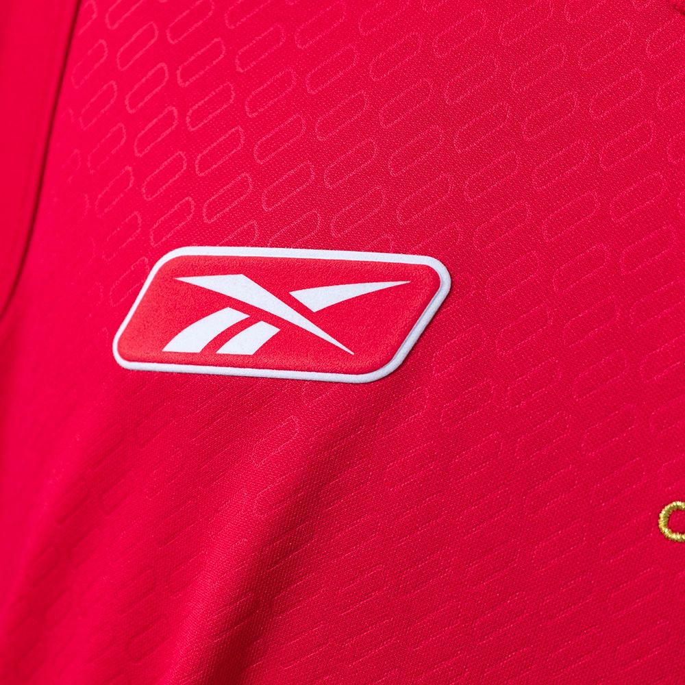 Retro Liverpool 2005 Home jersey Fan Version