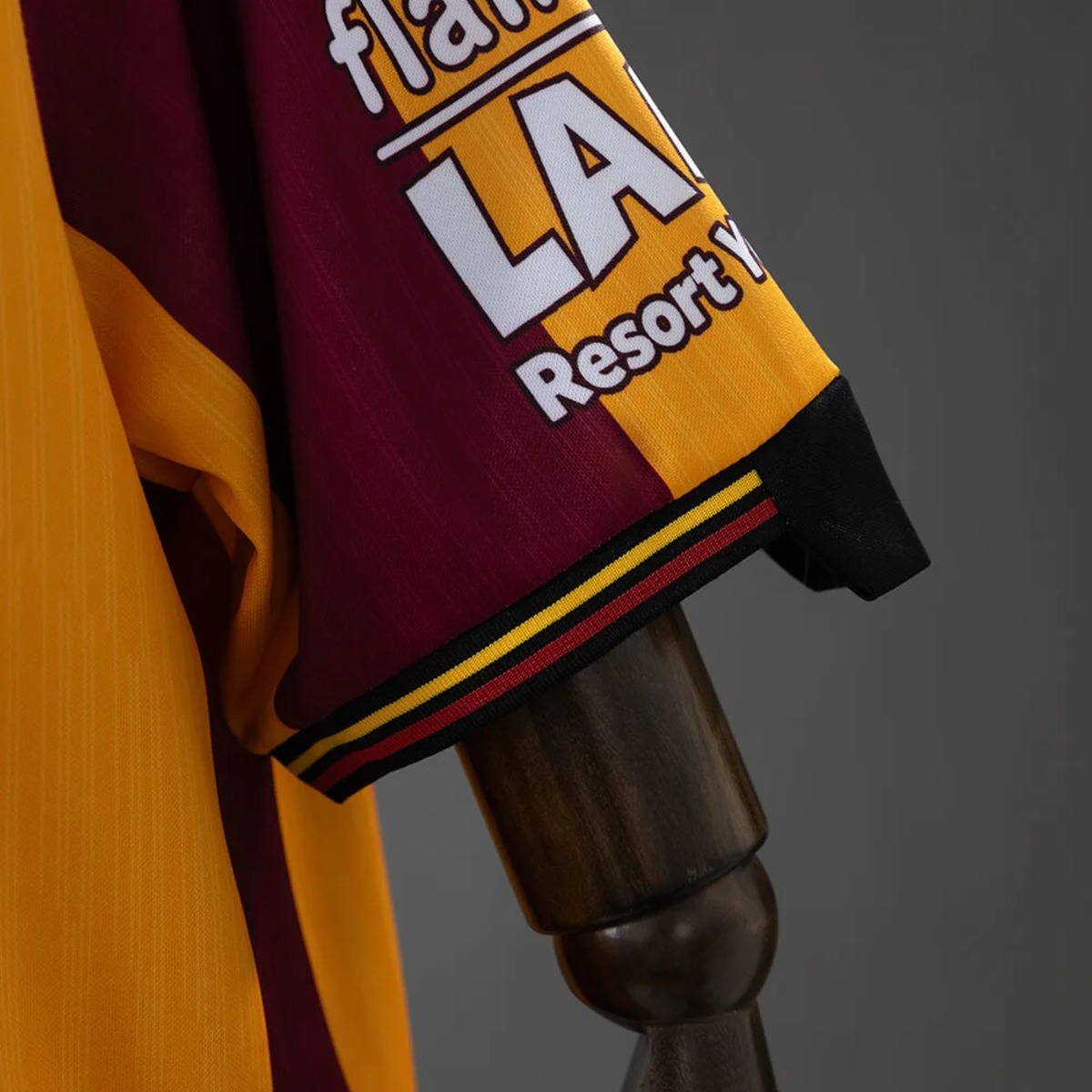 2026/27 Bradford City Home Jersey Fan Version