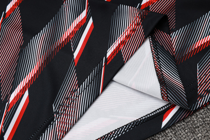 24/25 Sao Paulo Black Training Set Shirt and Shorts