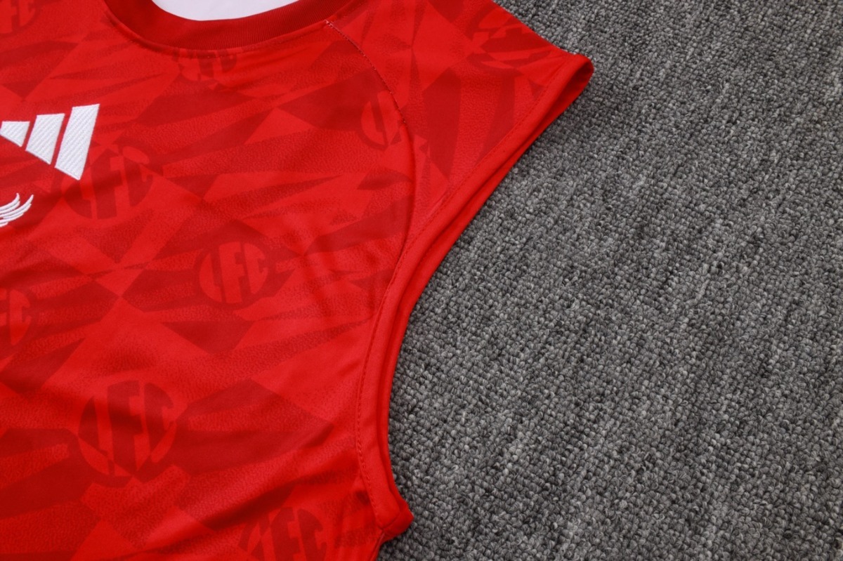 2026 Liverpool Red Training Set Shirt and Shorts