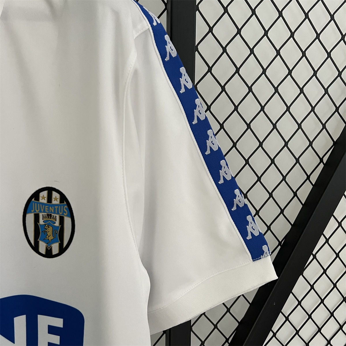 Retro Juventus 90/92 white jersey Fan Version