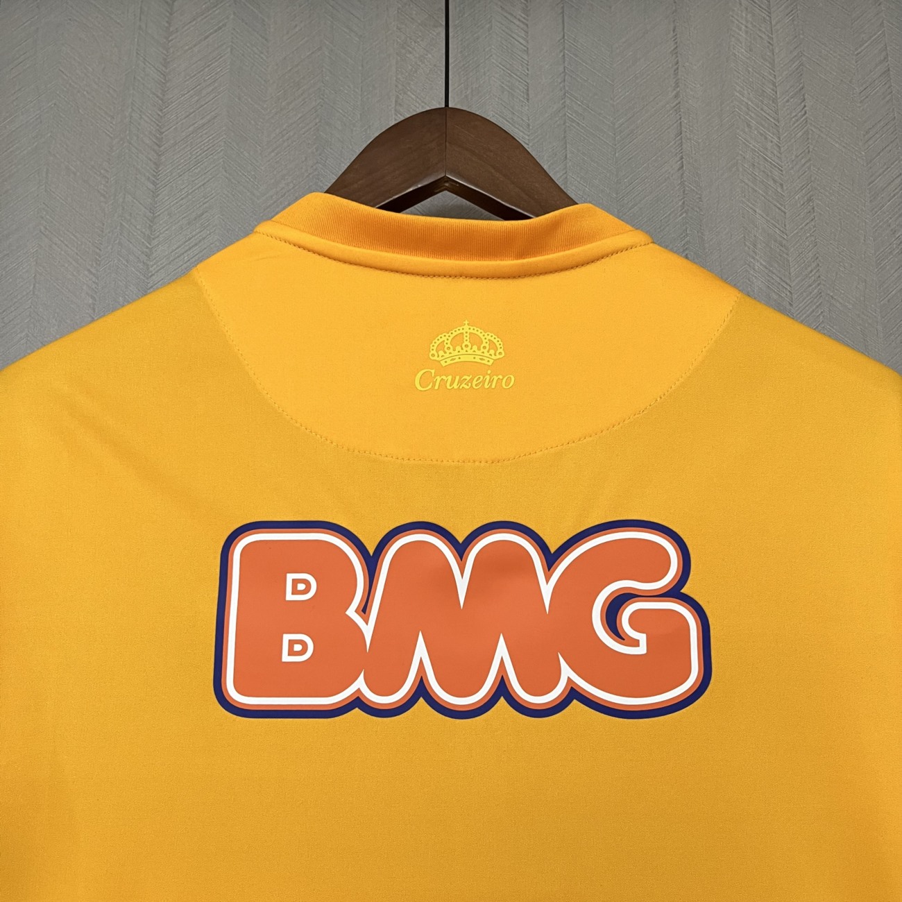 Retro 2014/15 Cruzeiro Goalkeeper Yellow jersey Fan Version