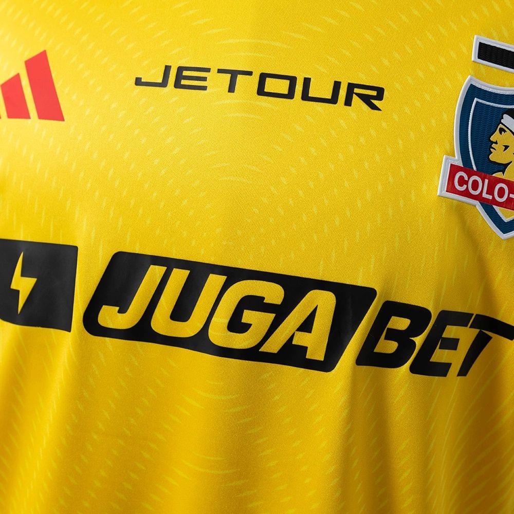2025/26 Colo Colo Goalkeeper Yellow Jersey Fan Version