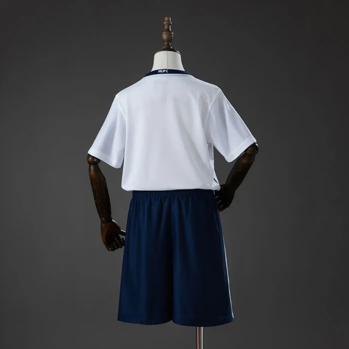 Retro Manchester United 2008/09 Away Kid Kits