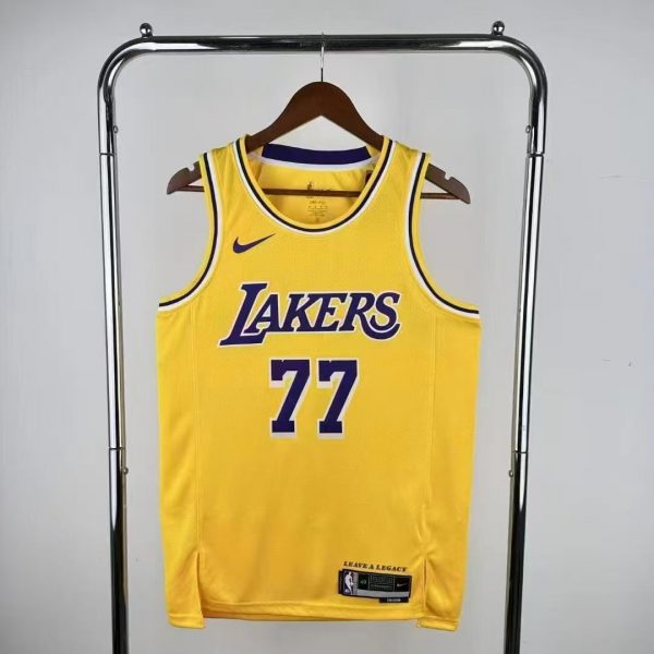 NBA Los Angeles Lakers Dončić#77 2025 Gold Association Edition Swingman Jersey S-XXL