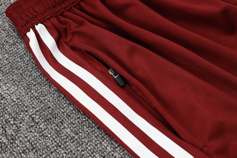 24/25 Internacional Red Training Set Shirt and Shorts