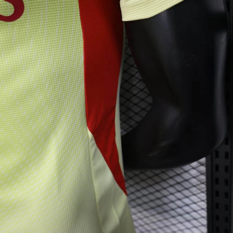 2025/26 Arsenal Yellow goalkeeper jersey Player Version