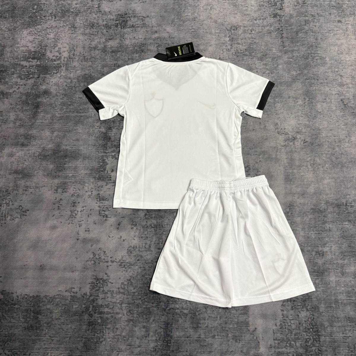 2026/27 Atletico Mineiro Away Kid Kits
