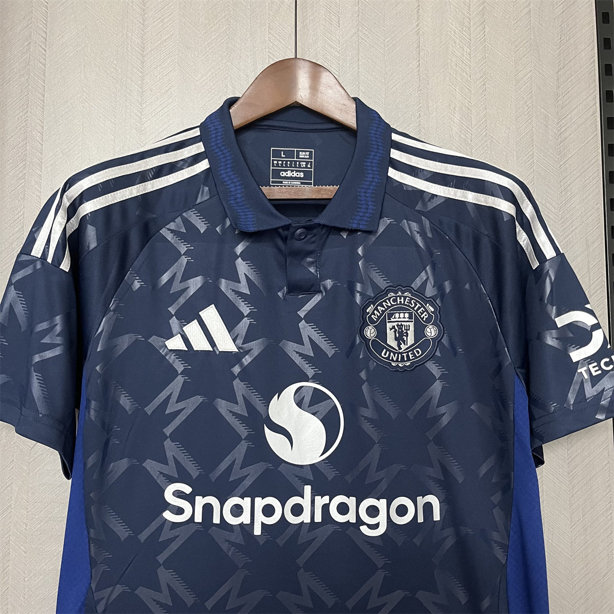2024/25 Manchester United Away Jersey Fan Version