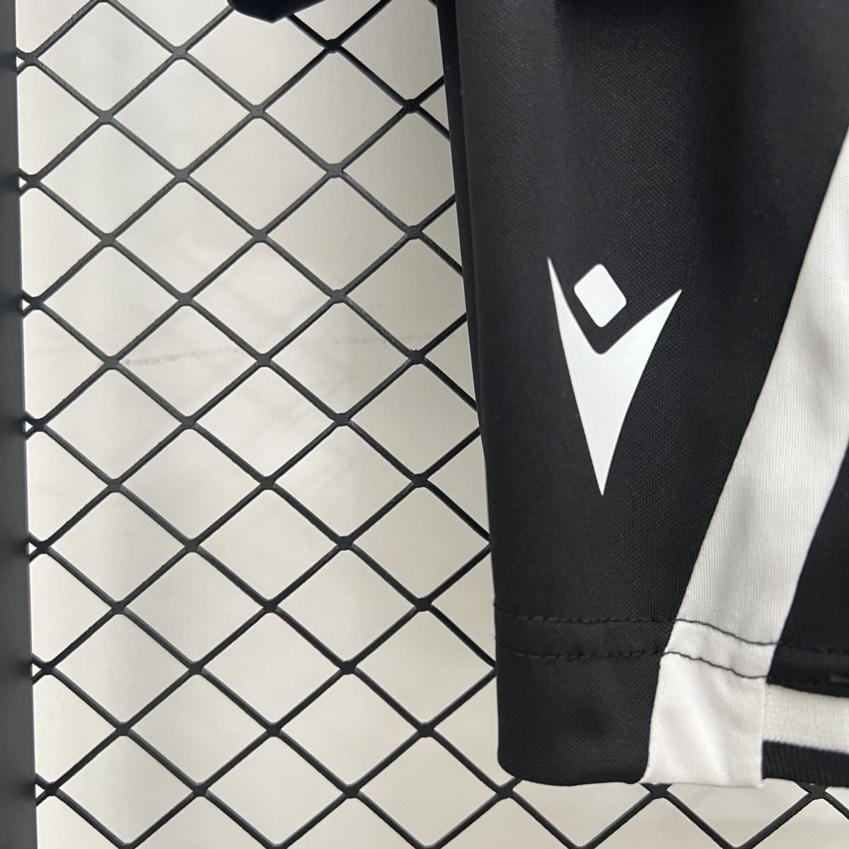 2025/26 Vitoria Guimaraes Away jersey kids Kits 16-28