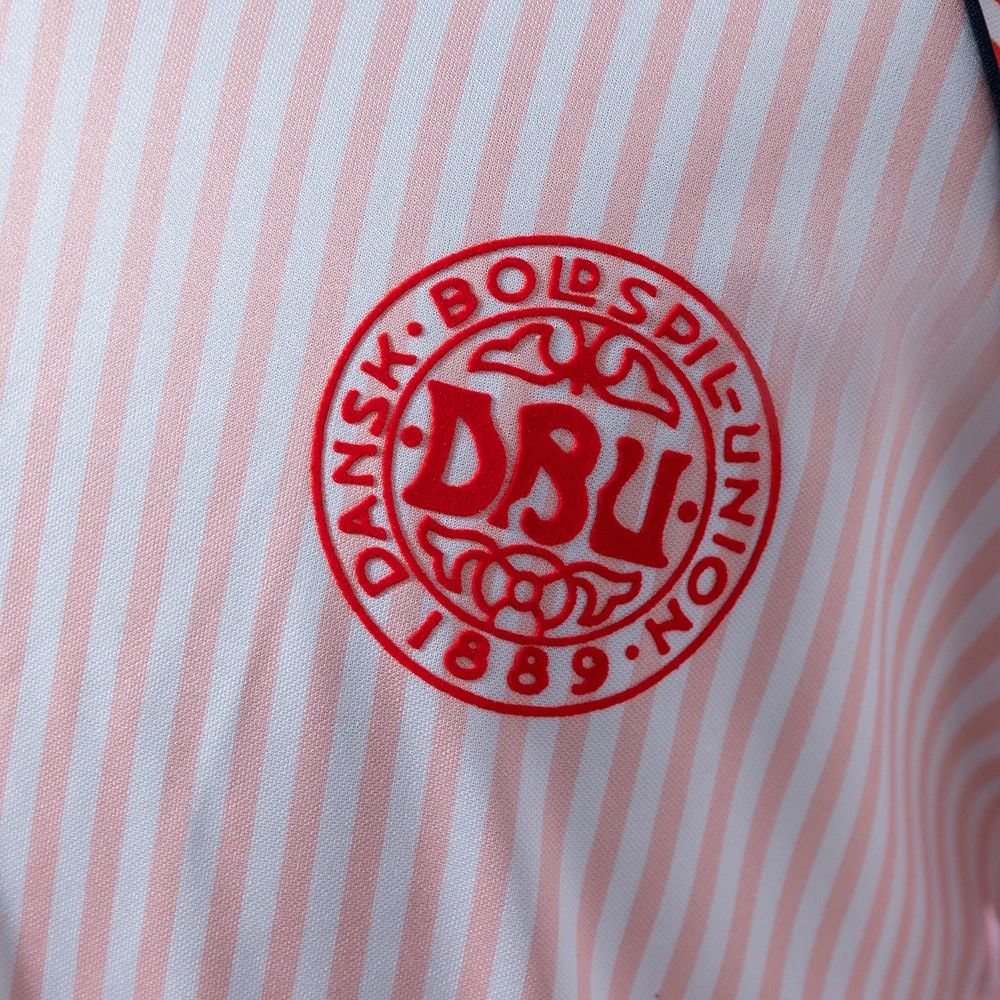 Retro Denmark 1986 Away jersey Fan Version