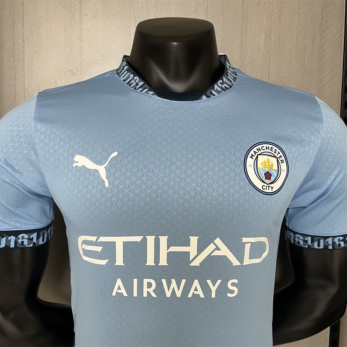 24/25 Manchester City Home Jersey Player Version