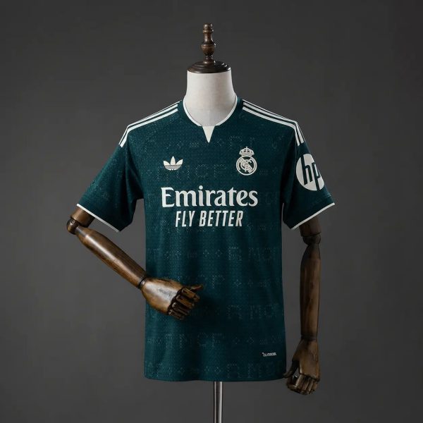 2026/27 Real Madrid Away Jersey Fan Version