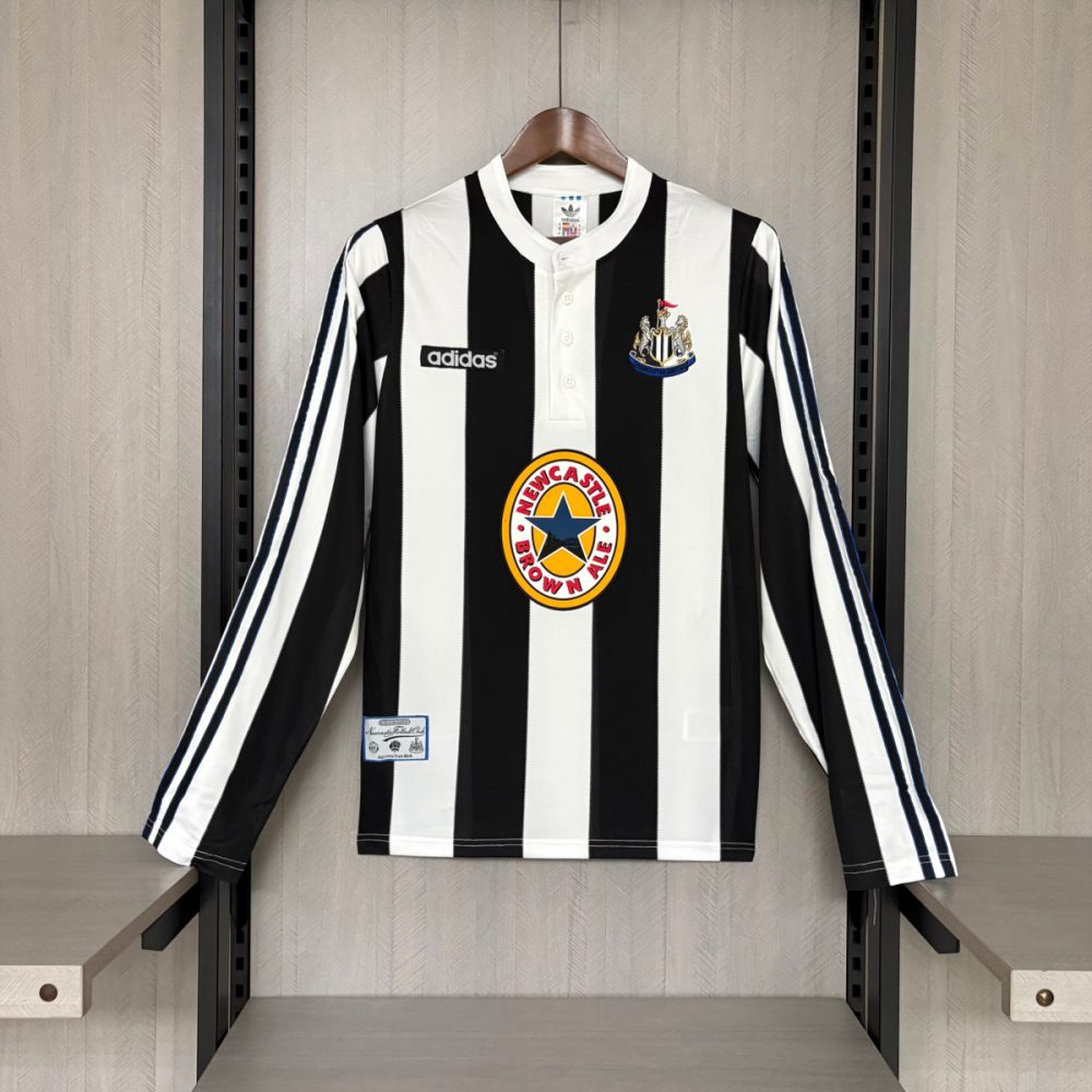 Retro Newcastle United 1997/99 Long Sleeve Home jersey Fan Version