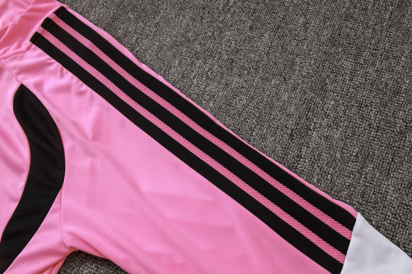 2026 Miami Pink Long-sleeved half-pull training kit