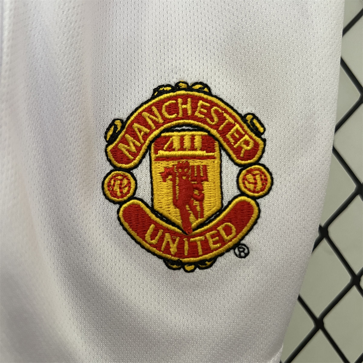 Retro Manchester United 05/06 home  jersey Kid Kits Size 16-28