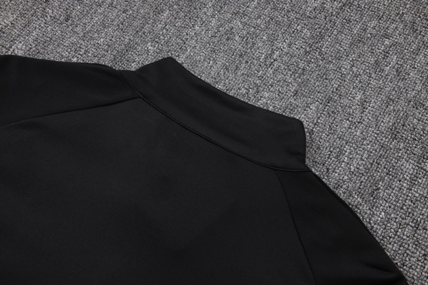 2026 Manchester City Black Long-sleeved half-pull training kit