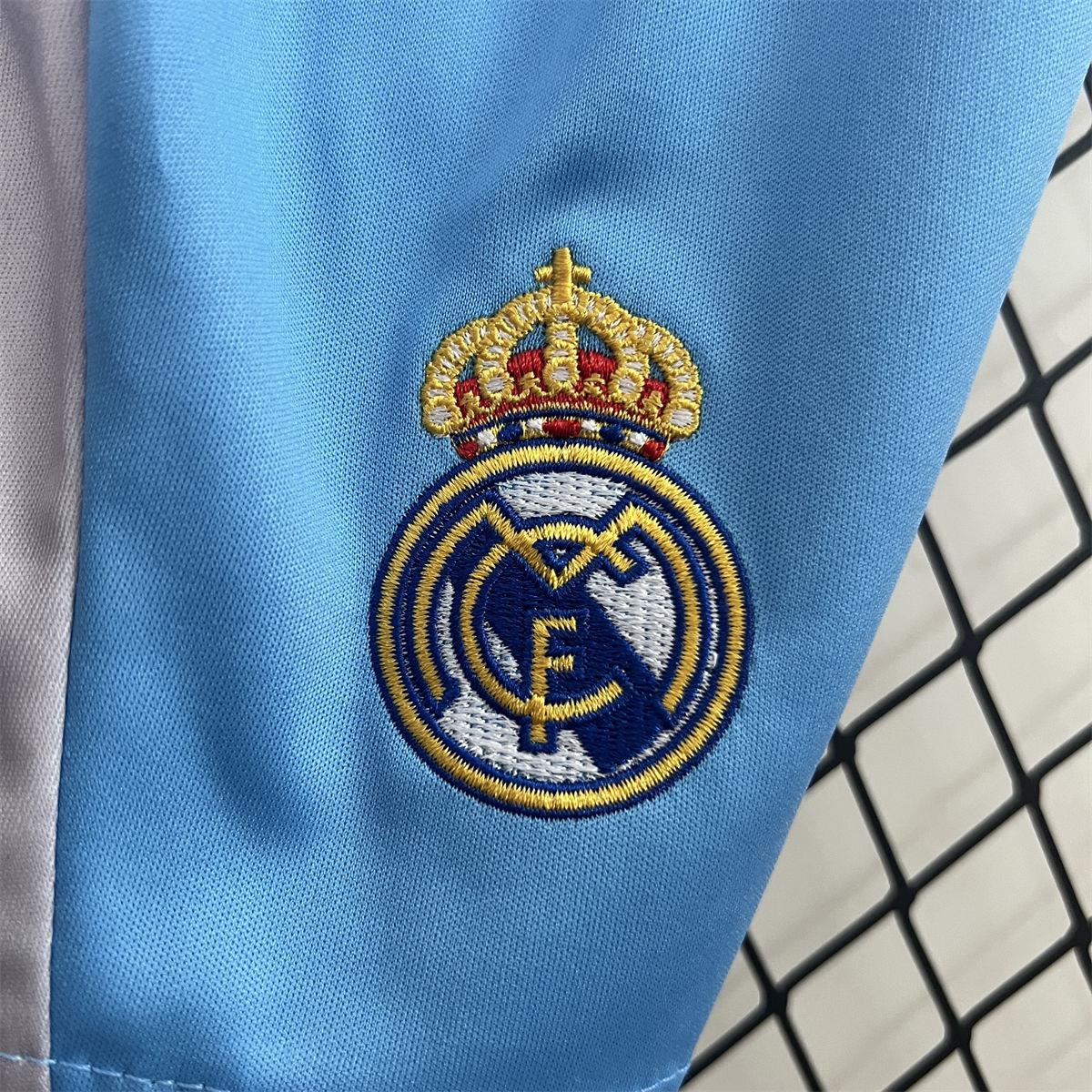 24/25 Real Madrid Goalkeeper Real Madrid Blue jersey Kid Kits Size 16-28