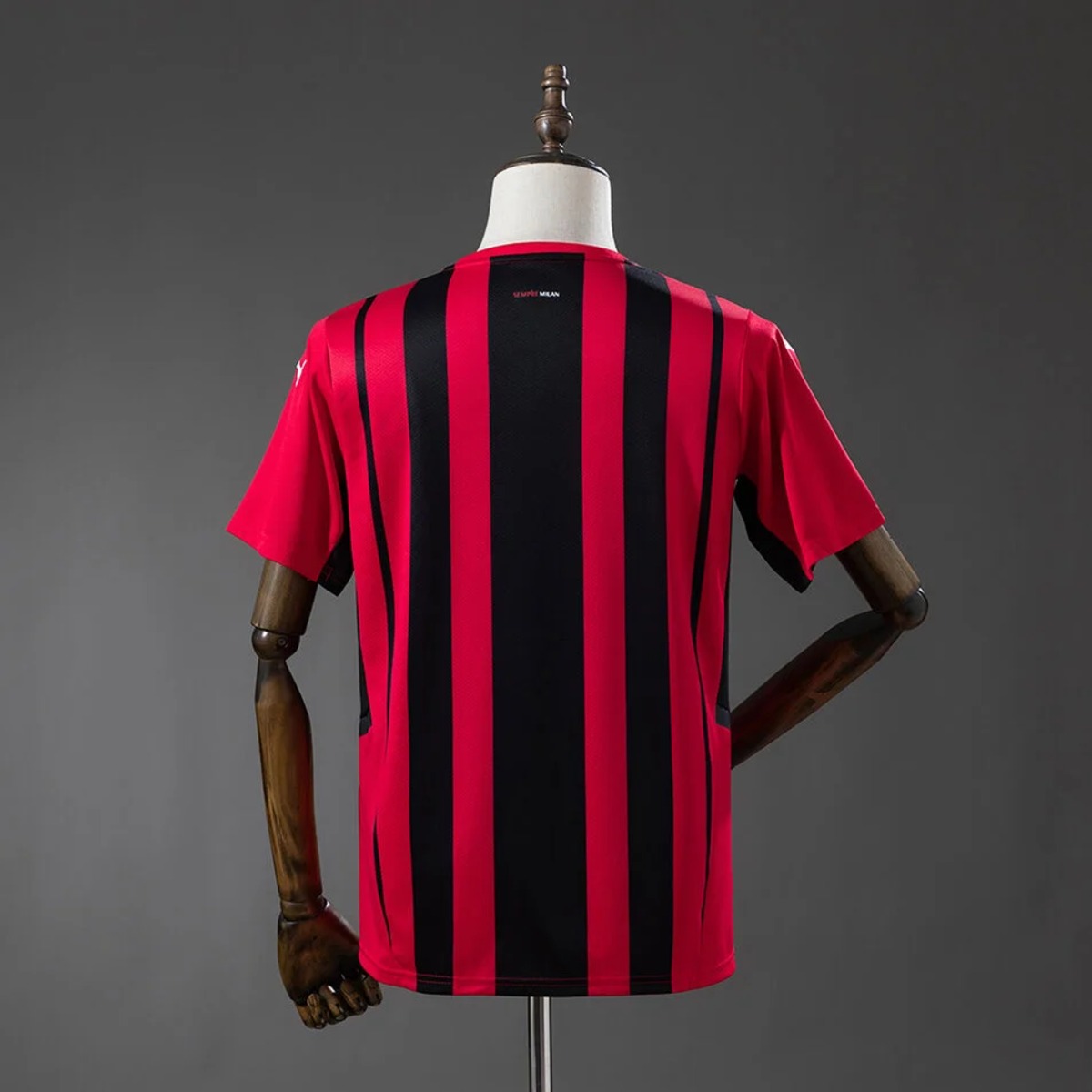 Retro AC Milan 2021/22 Home jersey Fan Version