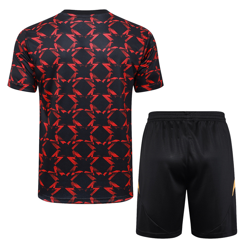 24/25 Manchester United Black red Training Set Shirt and Shorts