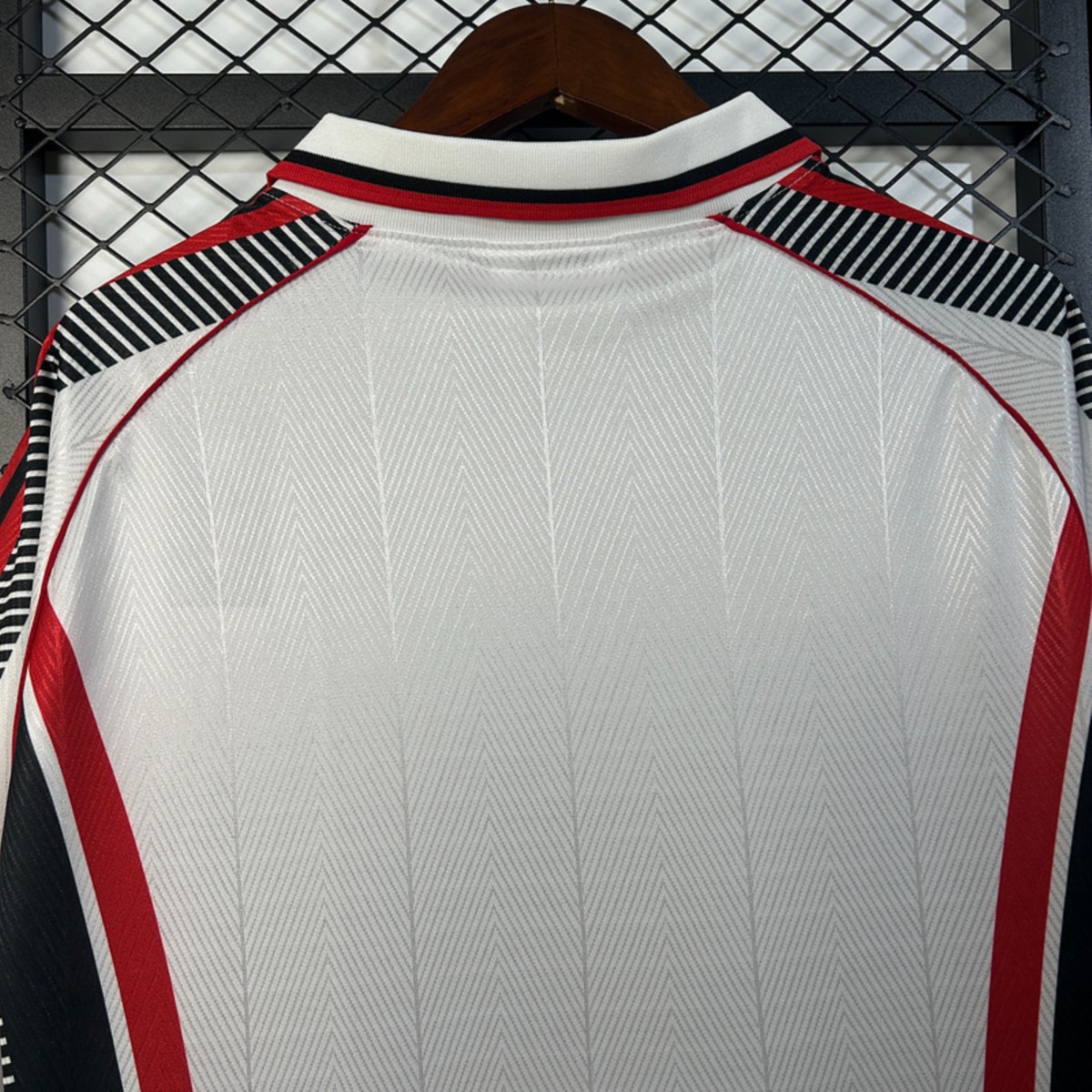 Retro AC Milan 1997/98 Away jersey Fan Version