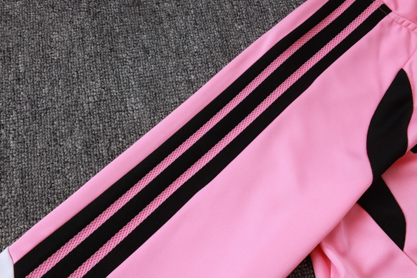 2026 Miami Pink Jacket Training Suit Set