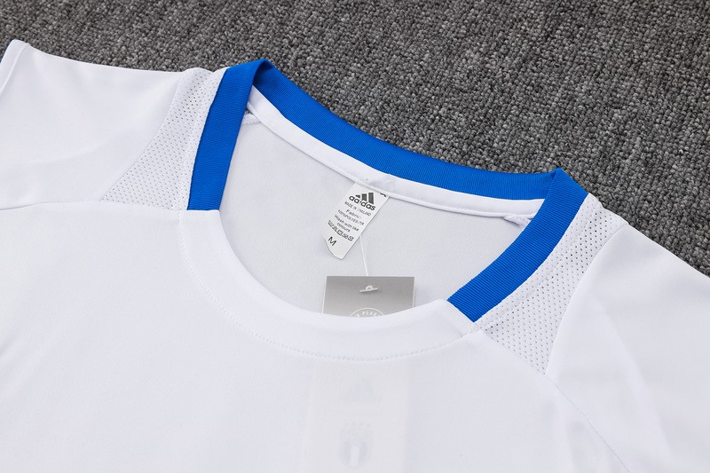 24/25 Italy White Training Set Shirt and Shorts