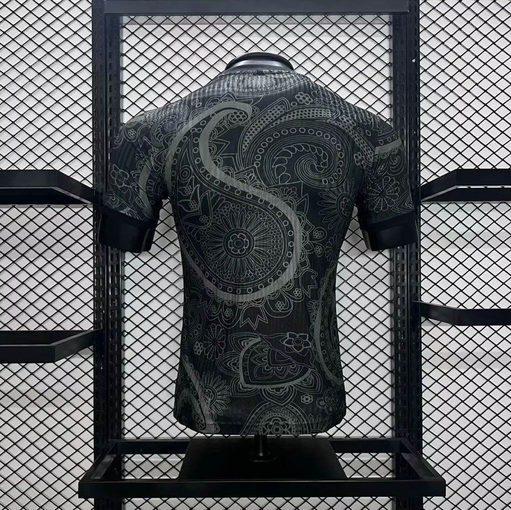 24/25 Barcelona Black Special edition Jersey Player Version