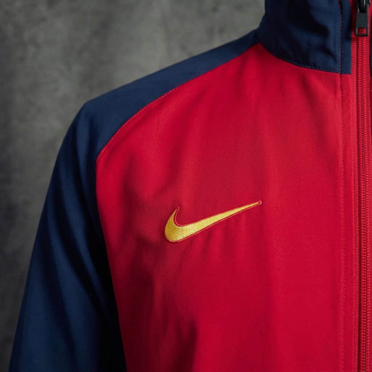 1998/2000 Vintage Style Barcelona Jacket Windbreaker Sport Unifom