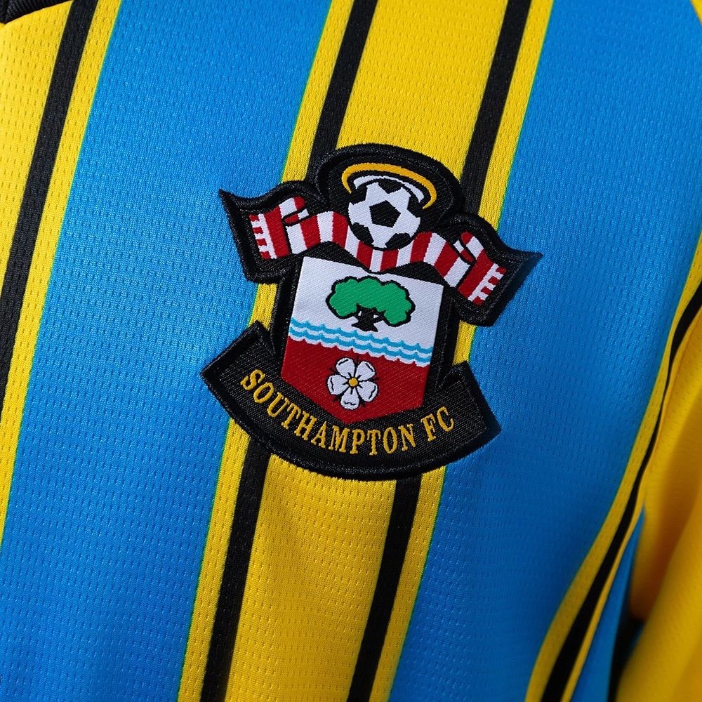 2025/26 Southampton Away jersey Fan Version