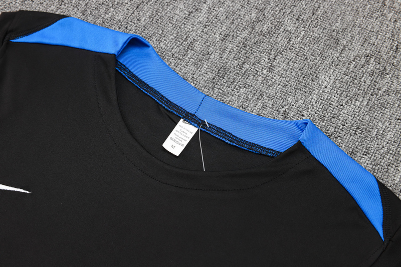 24/25 Inter Milan Black Training Set Shirt and Shorts