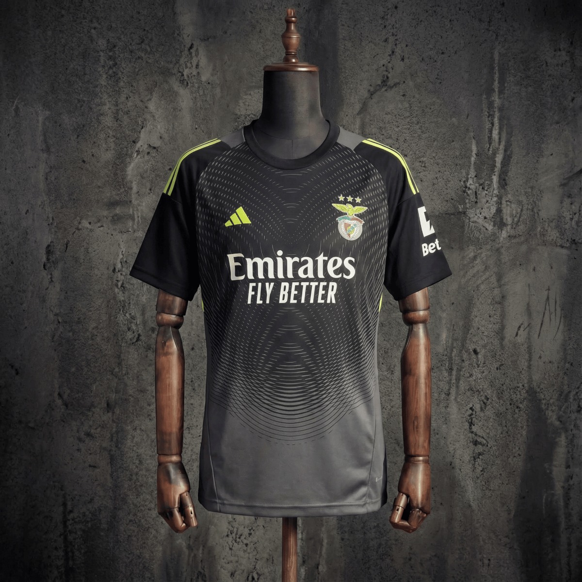 25/26 Benfica Goalkeeper Gray Jersey Fan version