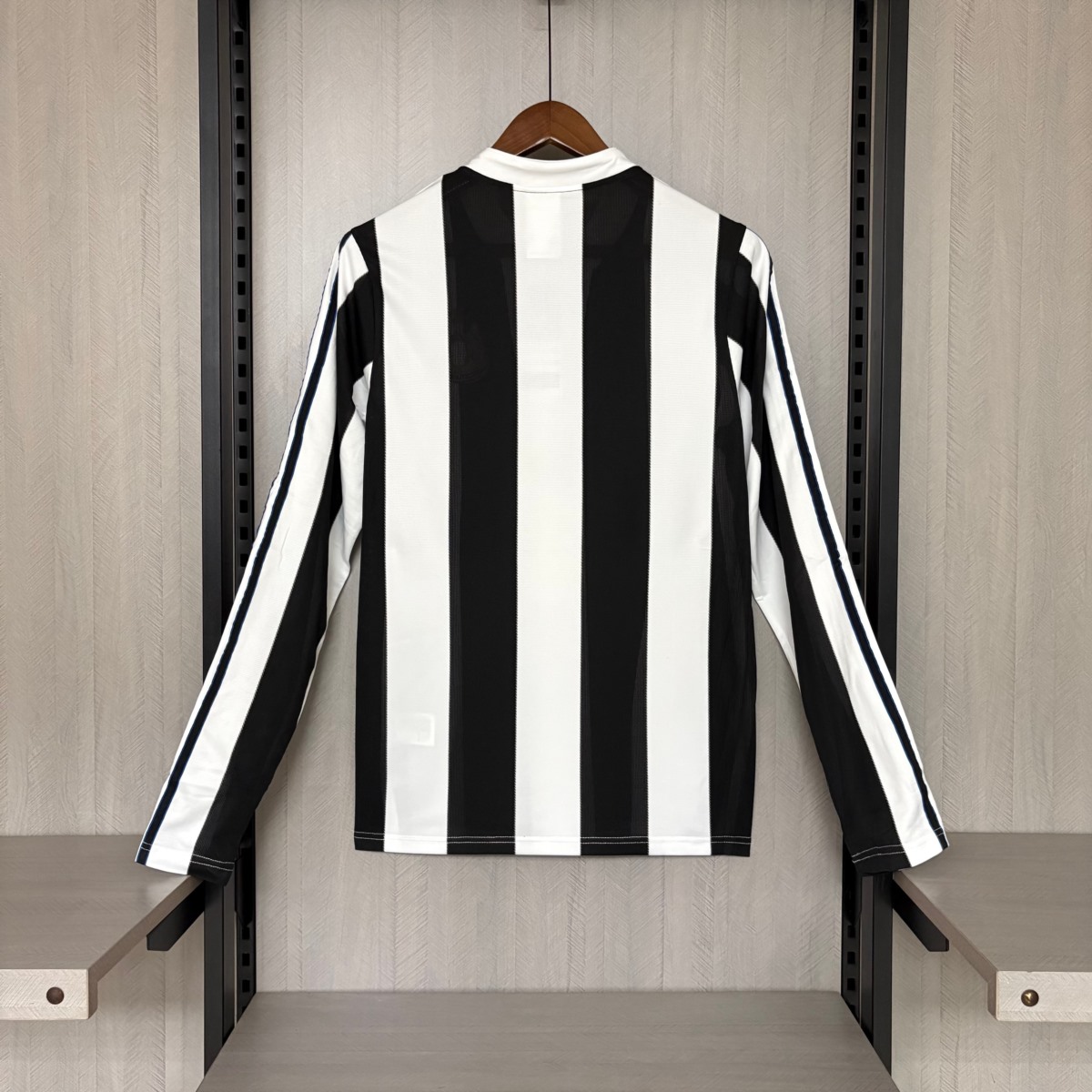 Retro Newcastle United 1997/99 Long Sleeve Home jersey Fan Version