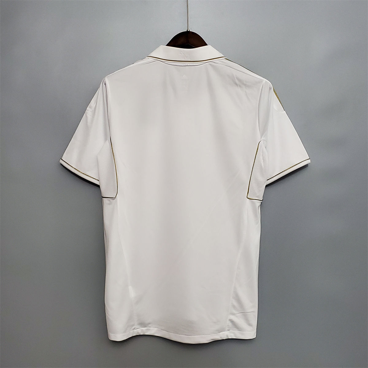 Retro Real Madrid 11/12 home jersey Fan Version